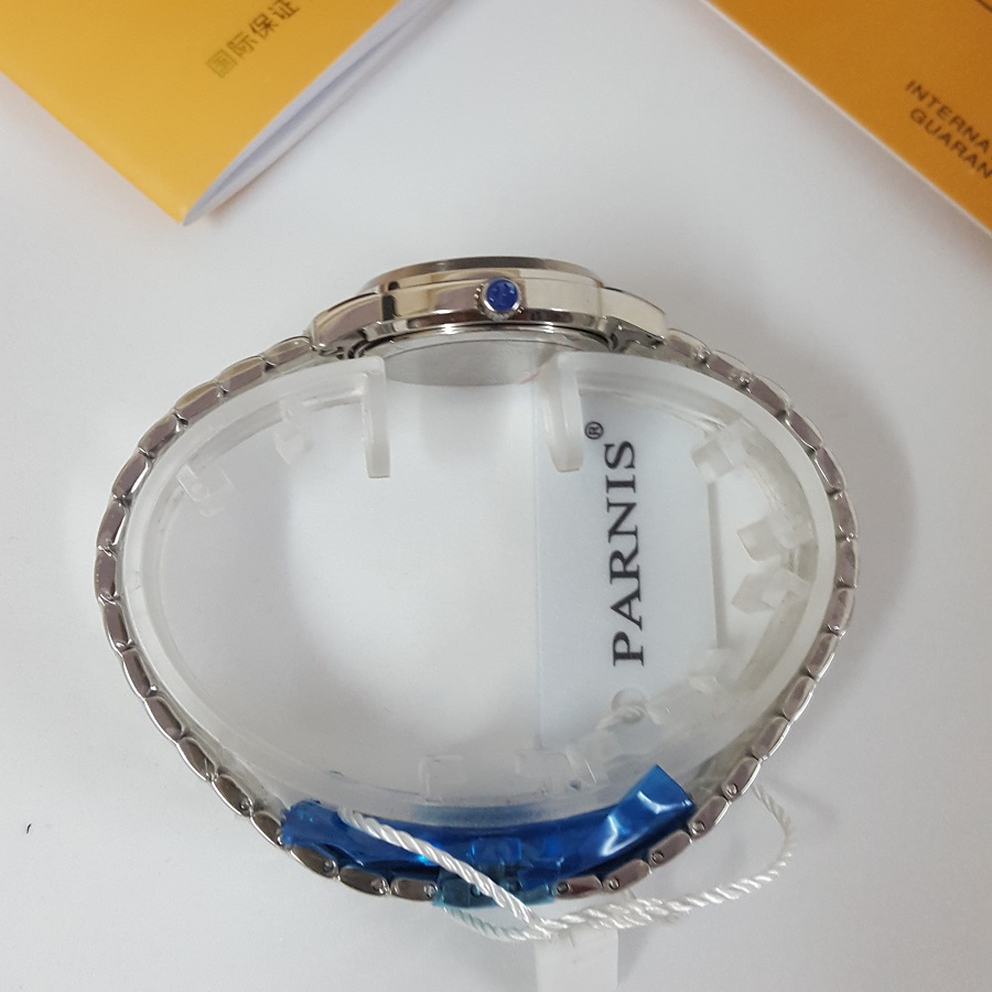 Thiết kế kinh điển đồng hồ nữ PA6002L-13